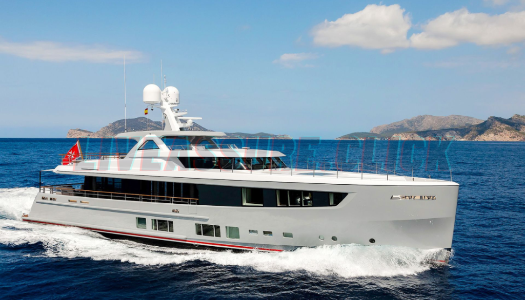 Luxury Yacht Group Hire